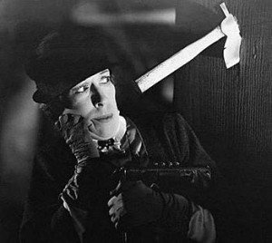 Edna May Oliver as Hildegarde Withers