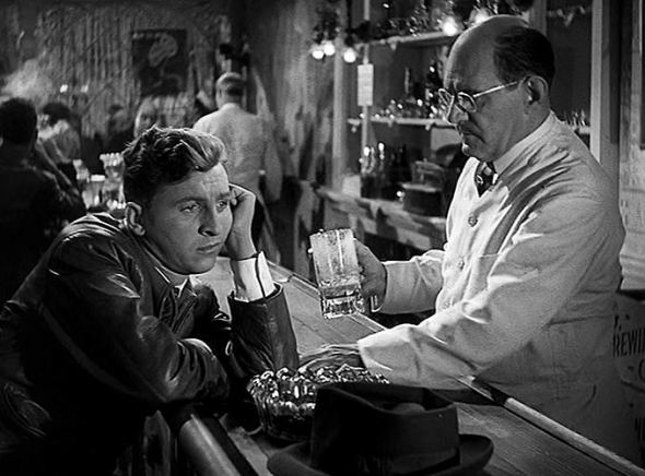 Eddie Bracken as Woodrow Lafayette Pershing Truesmith