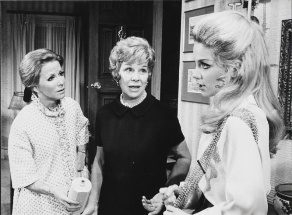 Julie Harris, Glenda, and Maud Hayes in “Forty Carats”