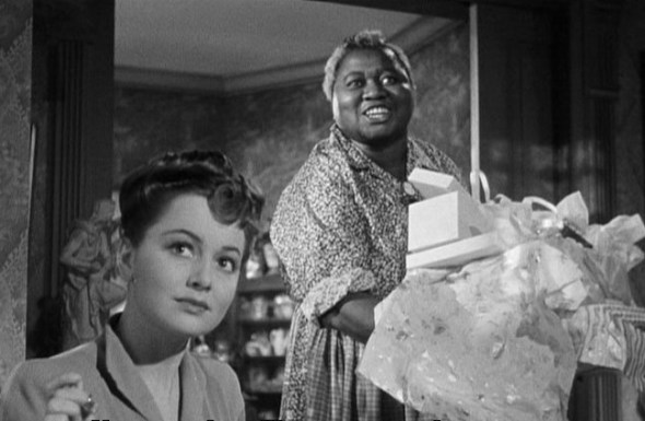 Hattie and Olivia de Havilland in "In This Our Life" (1942)